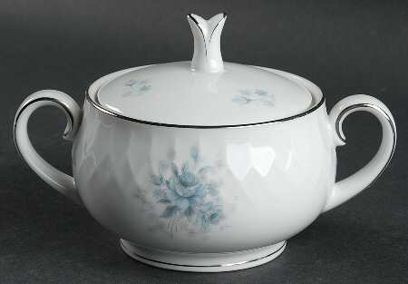 Hyannis Sugar Bowl & Lid
