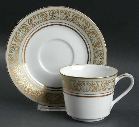 Hyde Park Flat Cup & Saucer Set