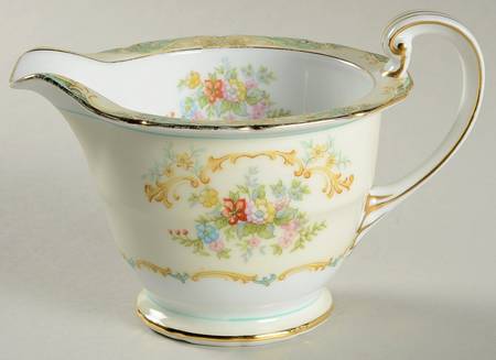 Iberia Creamer