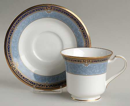 Icon Footed Cup & Saucer Set