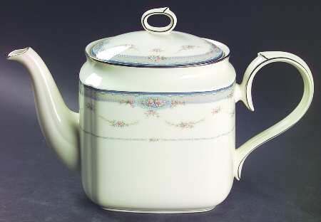 Impetuous Teapot & Lid