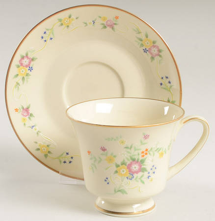 Impression Footed Cup & Saucer Set