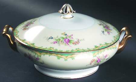 Ingram Round Covered Vegetable