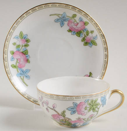 Inwood Flat Cup & Saucer Set