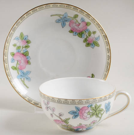 Inwood Flat Cup & Saucer Set