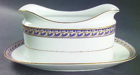 Indigo Waltz Gravy Boat with Attached Underplate