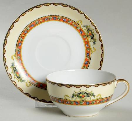 Iona Flat Cup & Saucer Set