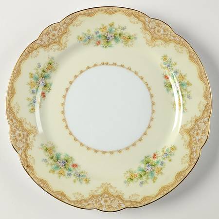 Iris Luncheon Plate