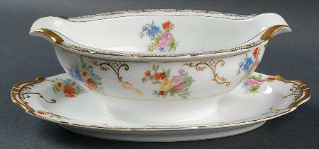 Irvington Gravy Boat with Attached Underplate