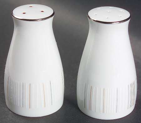 Isabella Salt & Pepper Set