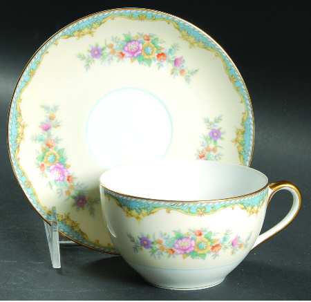 Ivanhoe Flat Cup & Saucer Set