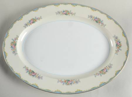Ivanhoe 18" Oval Serving Platter