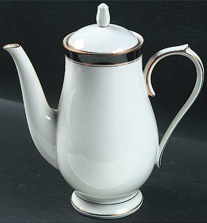 Ivory & Ebony Coffee Pot & Lid