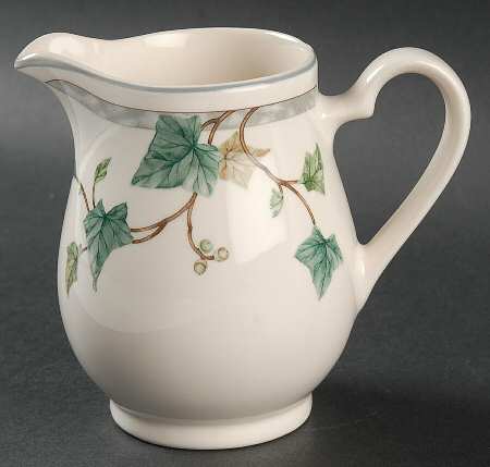 Ivy Lane Creamer