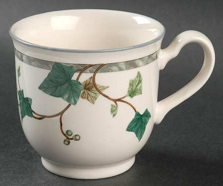 Ivy Lane Footed Cup
