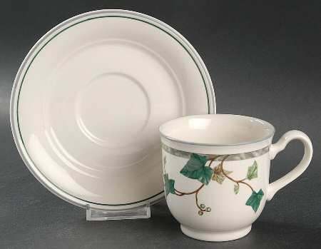 Ivy Lane Footed Cup & Saucer Set