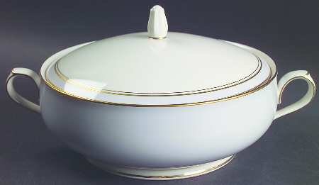 Ivory & Mist Round Covered Vegetable