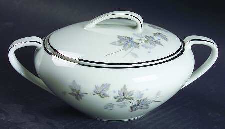 Ivyne Sugar Bowl & Lid