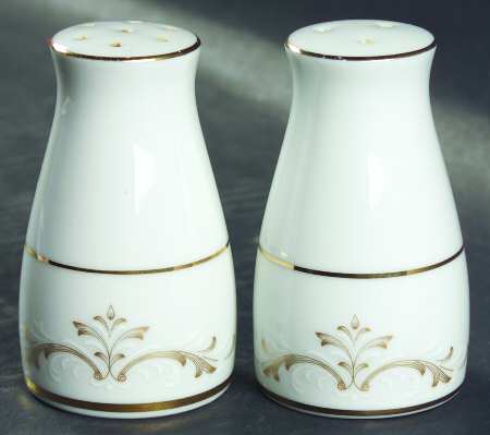 Jacqueline Salt & Pepper Set