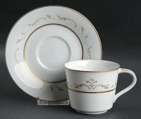 Jacqueline Flat Cup & Saucer Set