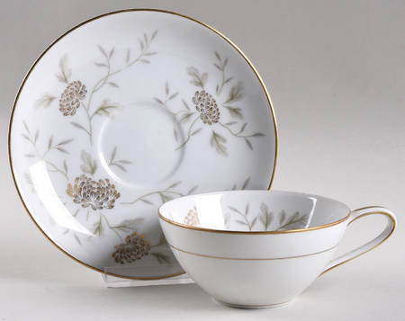 Janice Flat Cup & Saucer Set