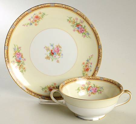Janet Footed Cream Soup Bowl & Saucer Set