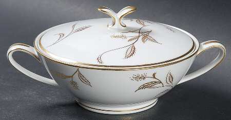 Jania Sugar Bowl & Lid