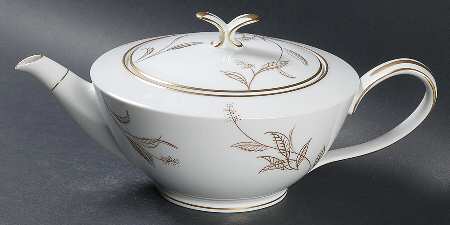 Jania Teapot & Lid