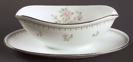 Jardine Gravy Boat with Attached Underplate
