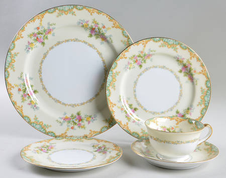 Jasmine 40 Piece Estate Set