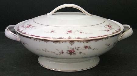 Jean Round Covered Vegetable
