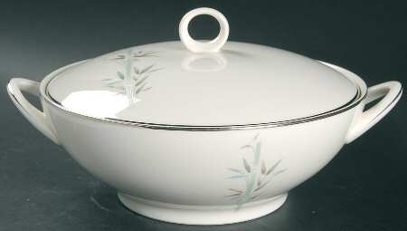 Jessie Round Covered Vegetable