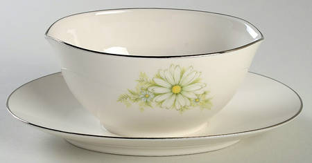 Jill Gravy Boat with Attached Underplate