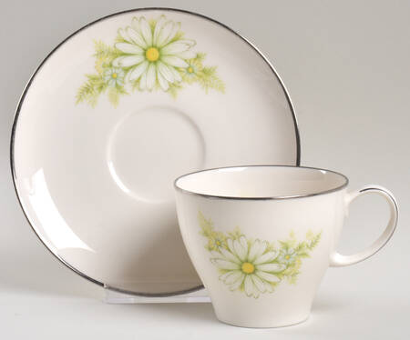 Jill Flat Cup & Saucer Set