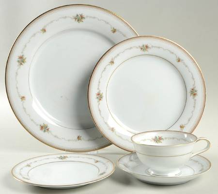 Joanne 5 Piece Place Setting