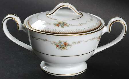 Joanne Mini Sugar Bowl & Lid