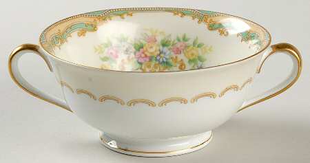 Joan Footed Cream Soup Bowl
