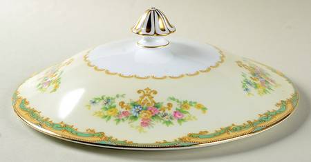 Joan Lid for Round Vegetable
