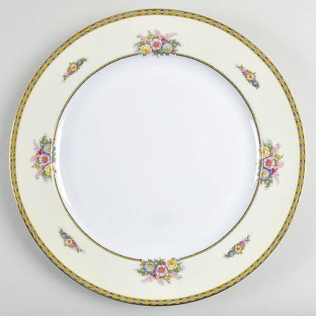 Juanita 12" Chop Plate (Round Platter)