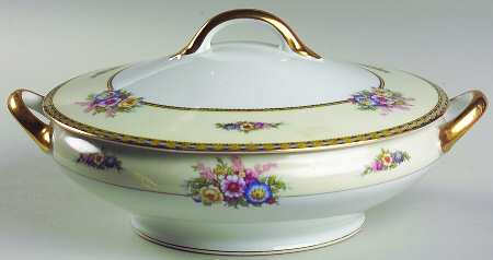 Juanita Round Covered Vegetable