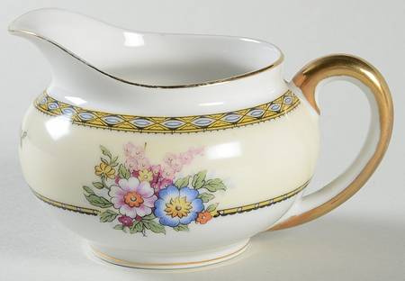 Juanita Mini Creamer