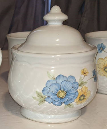 Junenight Sugar Bowl & Lid