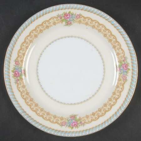 Juno Luncheon Plate