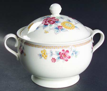 Kashmir 2 Qt Round Covered Casserole