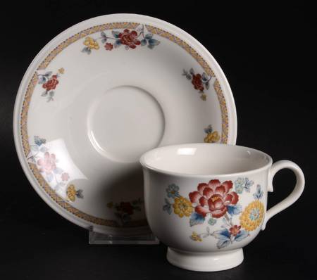 Kashmir Footed Cup & Saucer Set