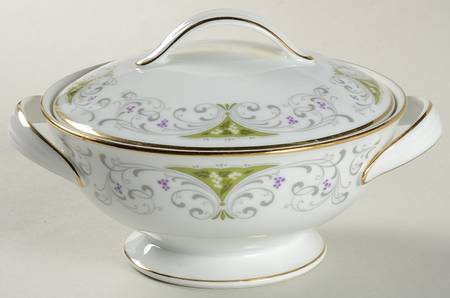 Kathryn Sugar Bowl & Lid
