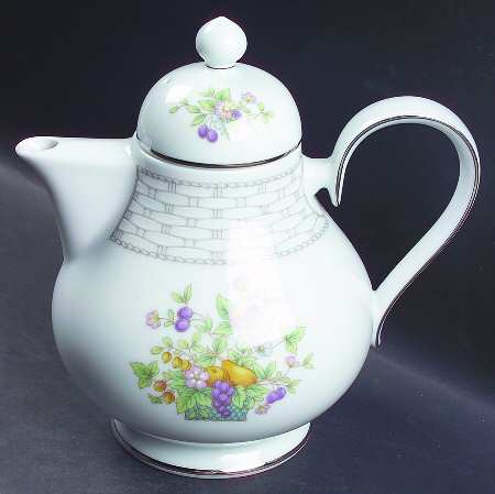Kenmare Teapot & Lid