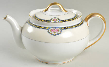 Kenosha Teapot & Lid
