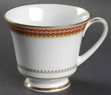 Kensington Footed Cup