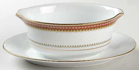 Kensington Gravy Boat with Attached Underplate